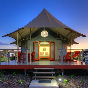 Sunshine Coast hotels &amp; apartments, all accommodations in Sunshine Coast