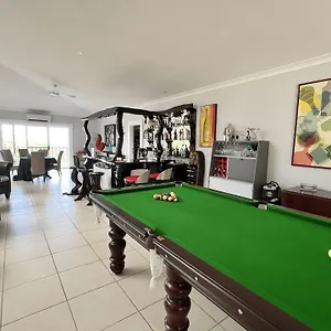 Sunshine Coast hotels &amp; apartments, all accommodations in Sunshine Coast